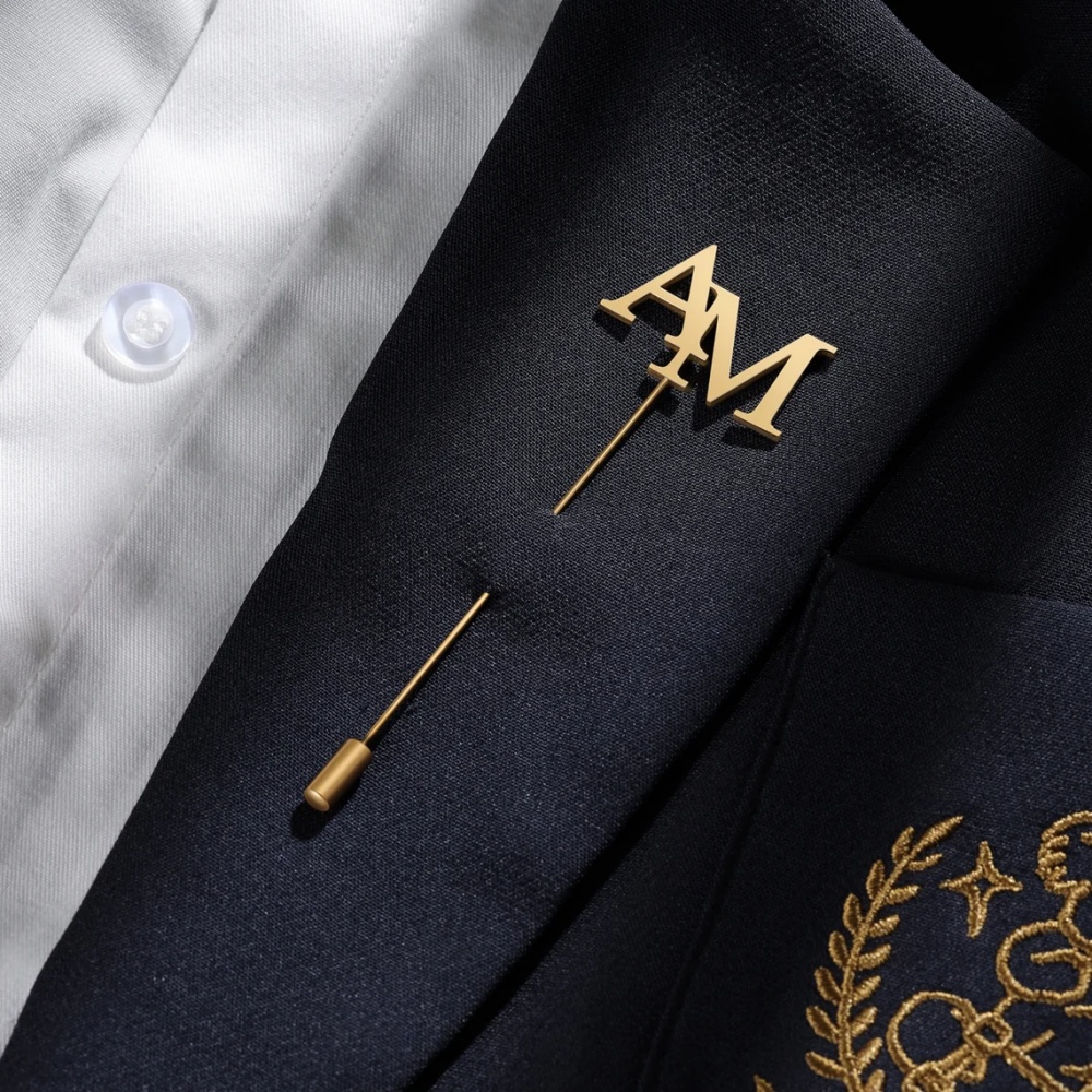 Tuxedo Lapel Pin - Broche personnalisée avec initiales pour homme,